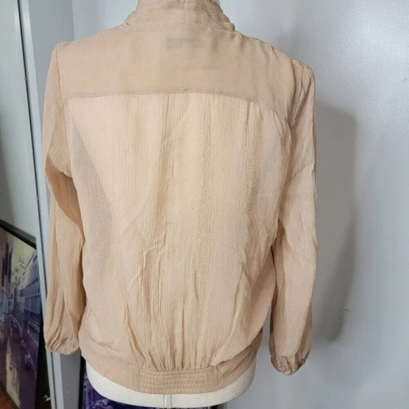 𝅺AMANDA Uprichard Women's Surplice Wrap Semi Sheer Tan Beige Casual Basic sz Sp - Picture 5 of 8